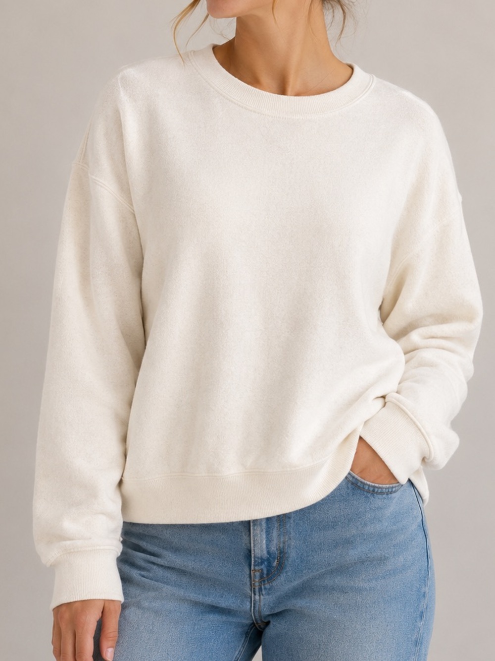 Gildan Cream Crewneck Sweatshirt Pullover Unisex Size Small